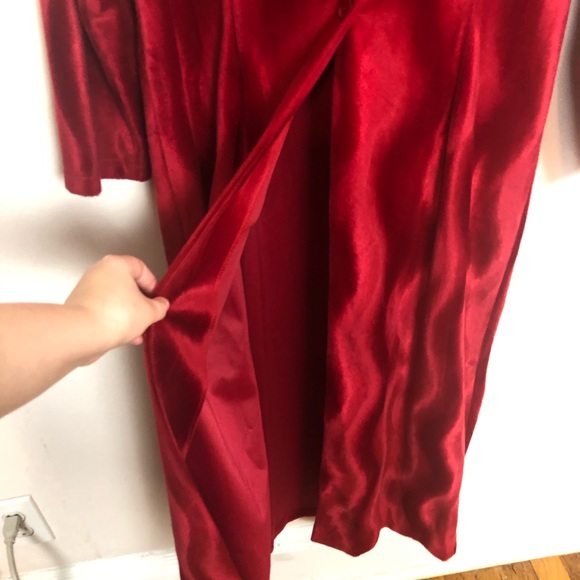 VINTAGE Red Y2K Faux Velvet Wavy Pattern Long Coat M - Picture 5 of 11